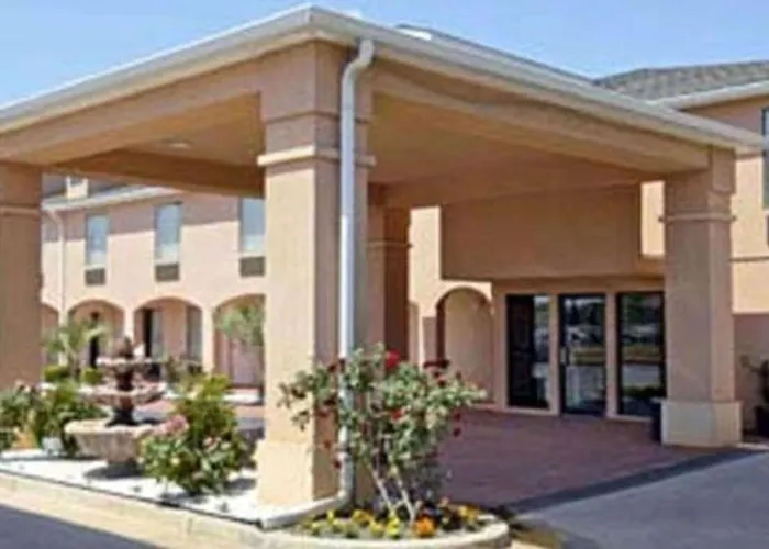 Gray Inn & Suites